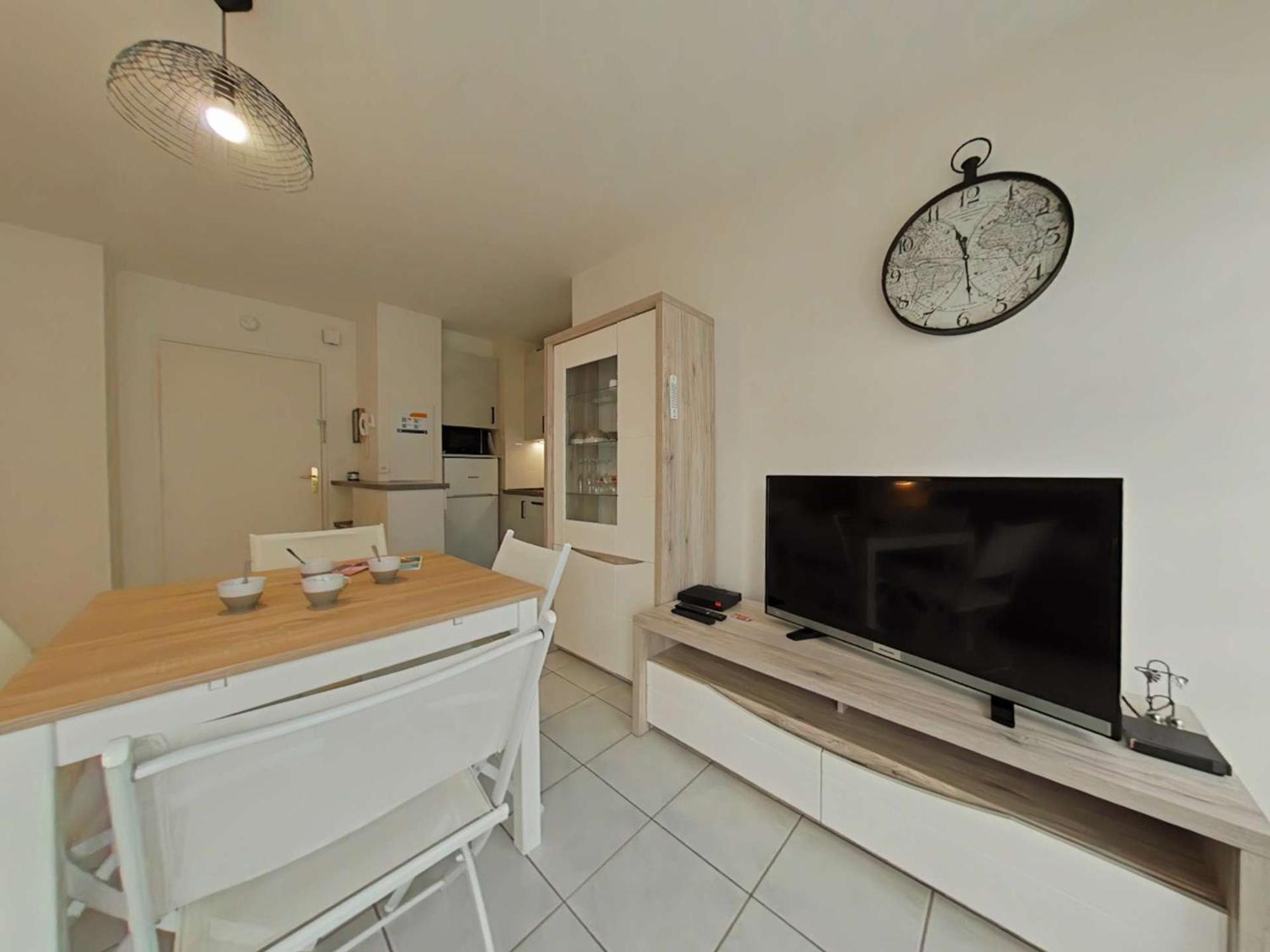 Appartement 2 Pieces Avec Parking Prive, Proche Plage Et Commerces, Saint-Gilles-Croix-De-Vie - Fr-1-224-783 Eksteriør billede