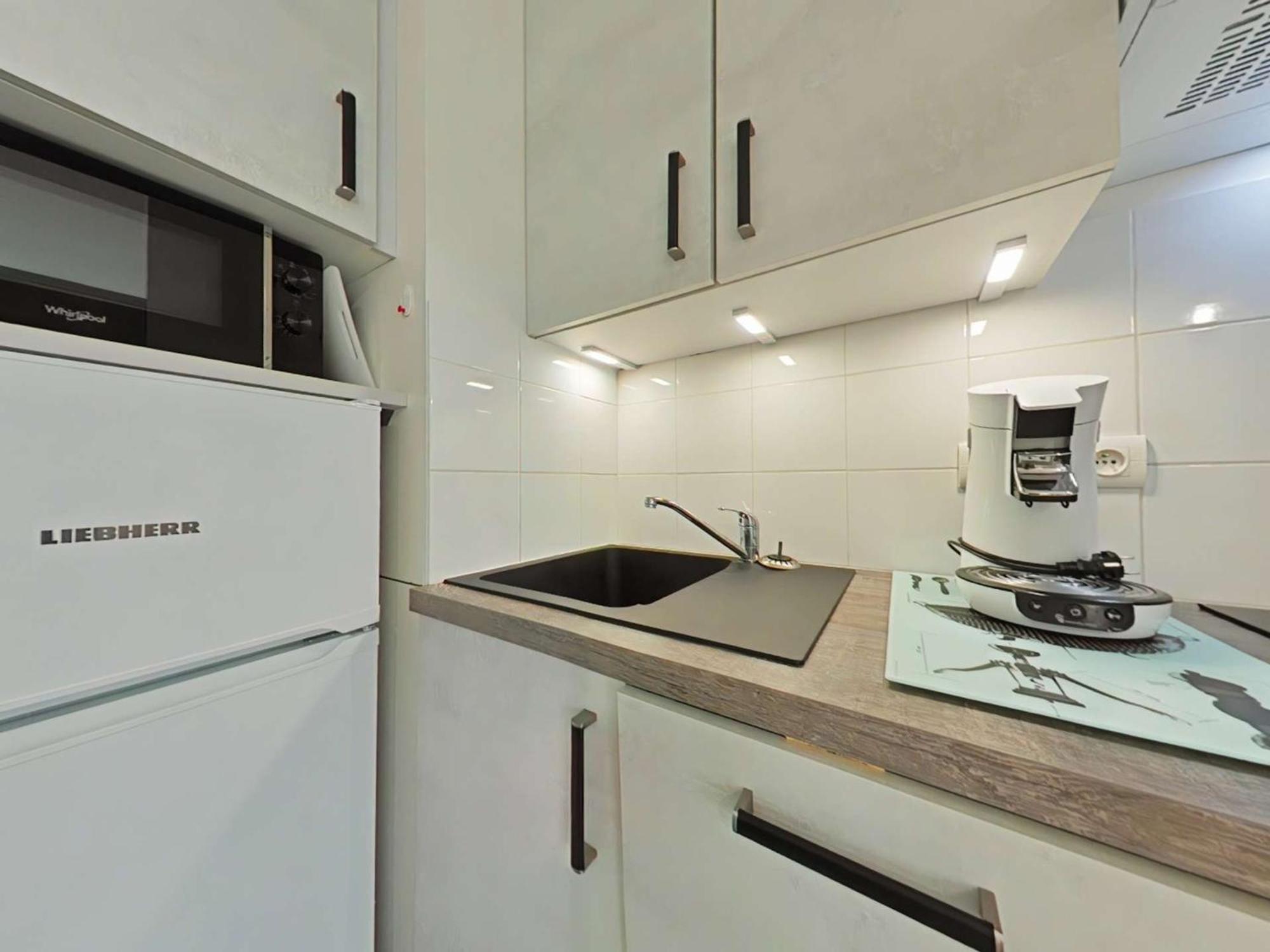 Appartement 2 Pieces Avec Parking Prive, Proche Plage Et Commerces, Saint-Gilles-Croix-De-Vie - Fr-1-224-783 Eksteriør billede